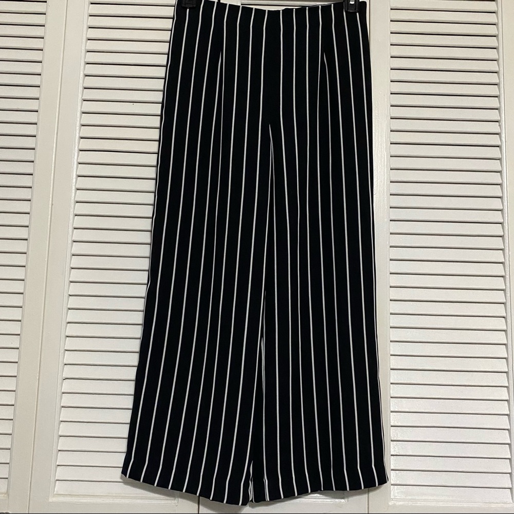 Liz Claiborne LizSport pinstripe pants